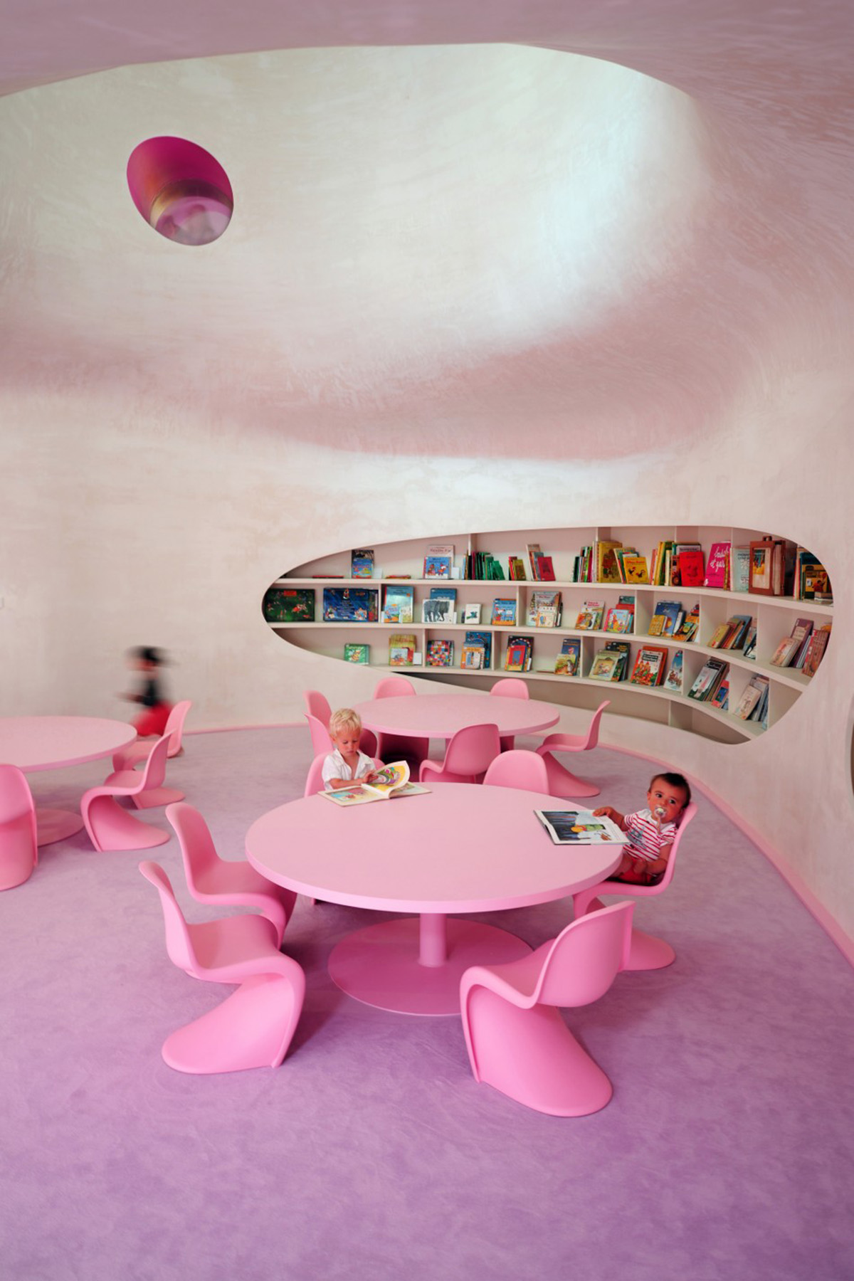 dominique-coulon-associ-s-creates-fluid-and-playful-spaces-for-the