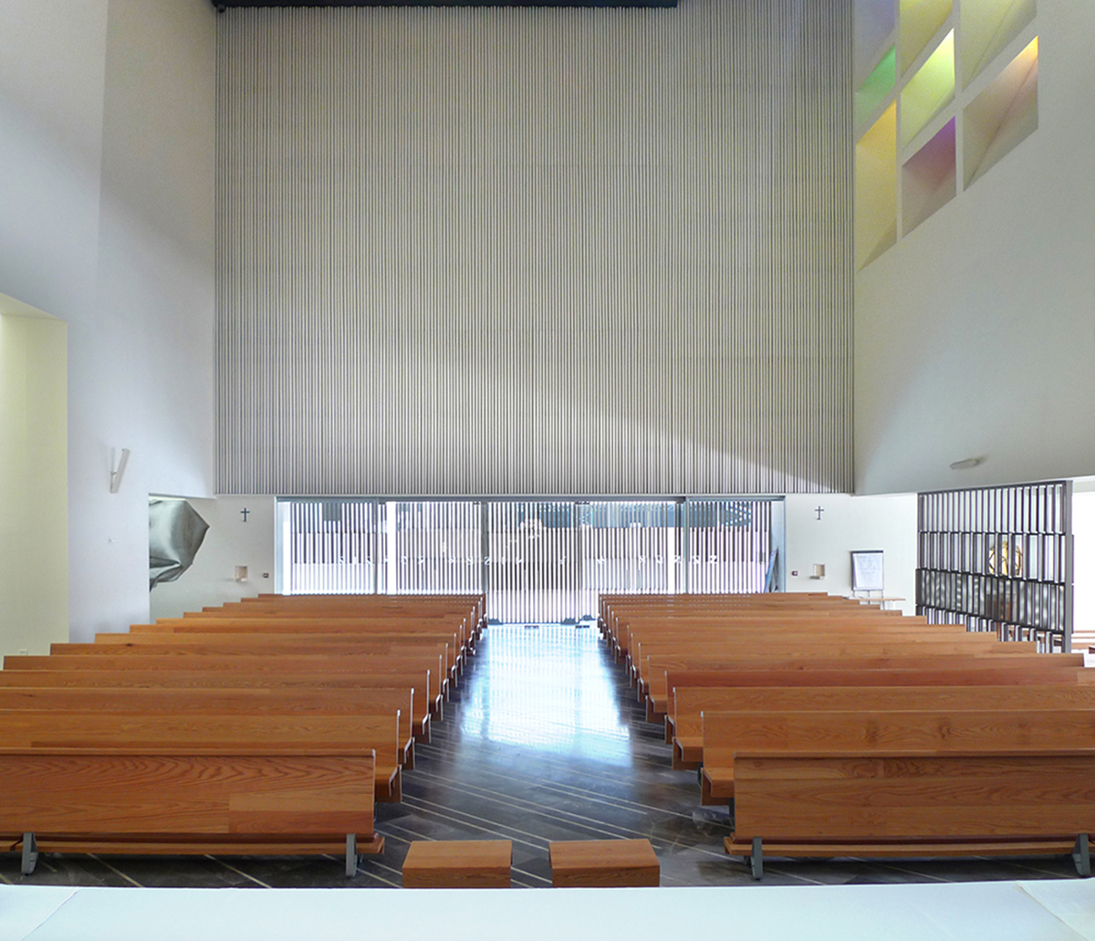 A multifaceted sculptural Parish Church by Moneo Brock settled in mountain landscape of Monterrey