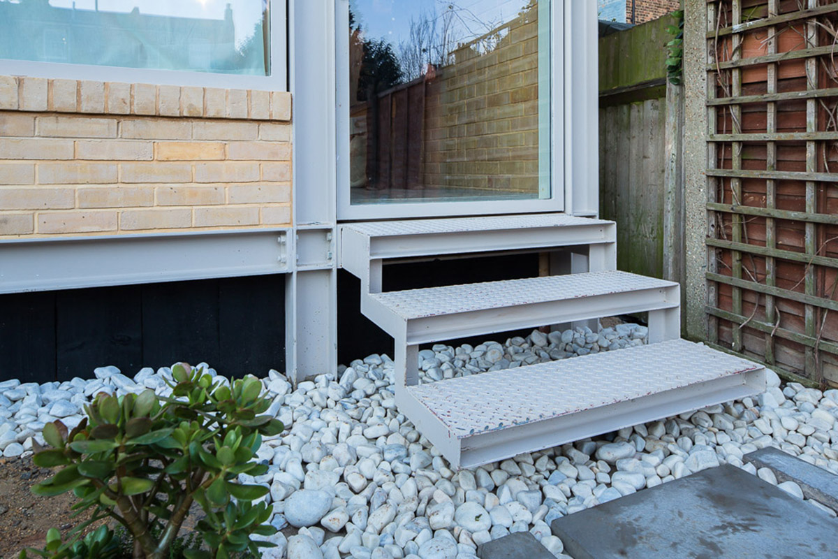 House of Trace by Tsuruta Architects wins RIBA 2016 Stephen Lawrence Prize