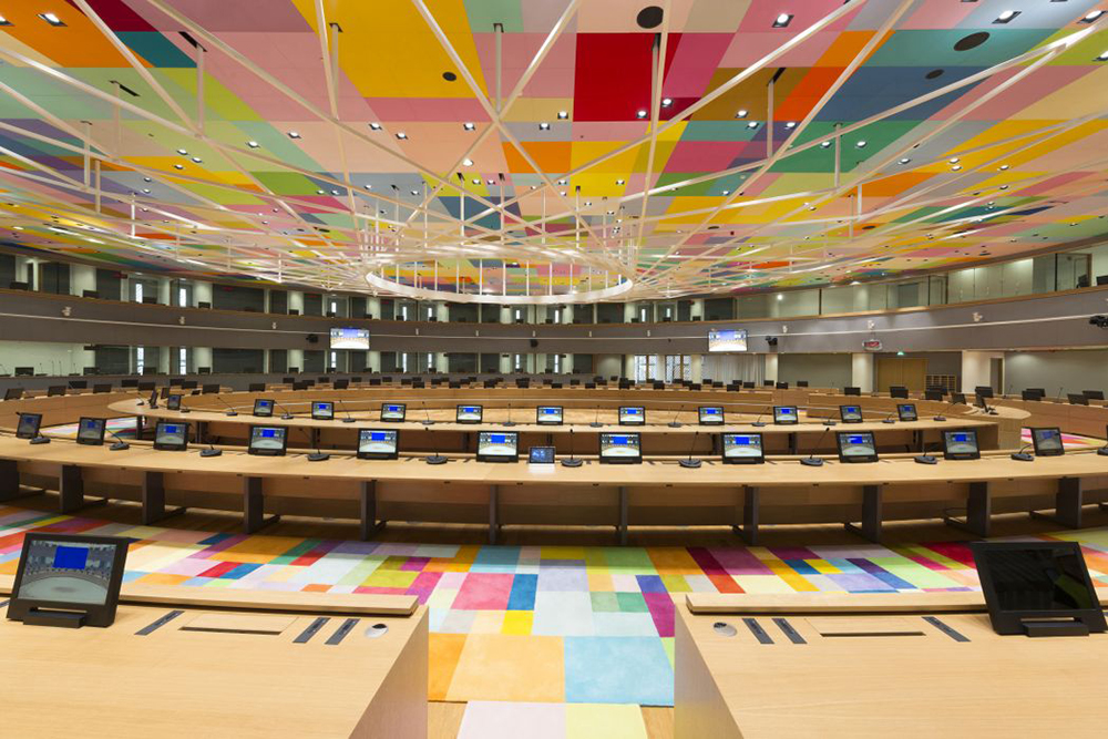 EU Headquarters’ facade is made of harmonised patchwork of oak windows and crystal like glazing