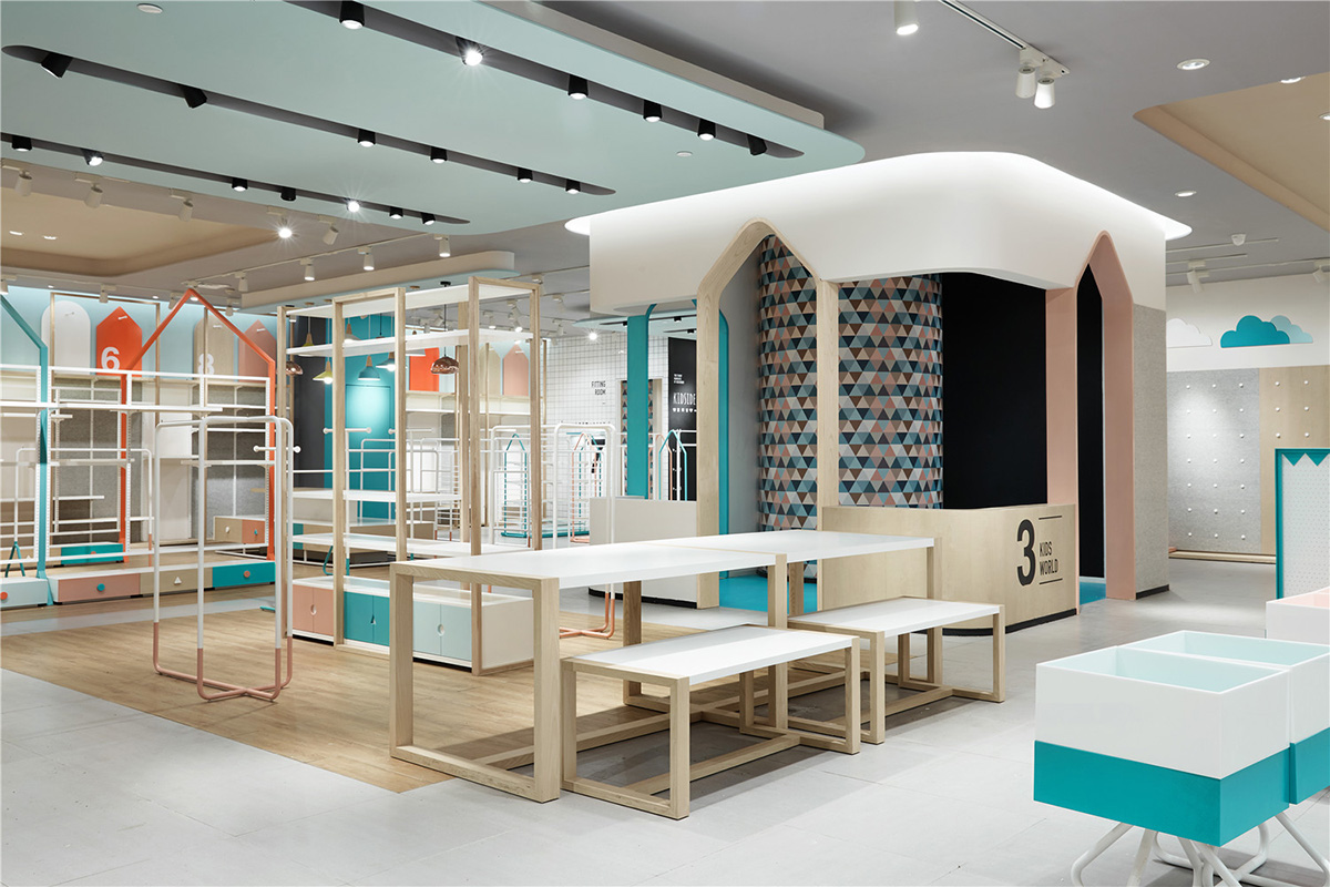 RIGI Design envisions children fashion by creating modularized fixtures with Be Kids for One Moment