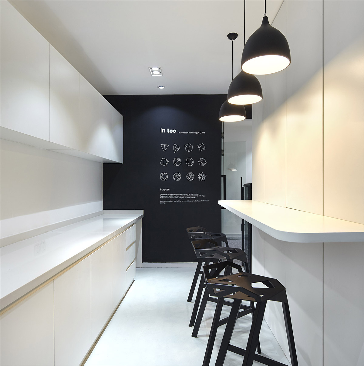 Muxin Design completed Intoo Office in China creating monochromatic style for the IT company
