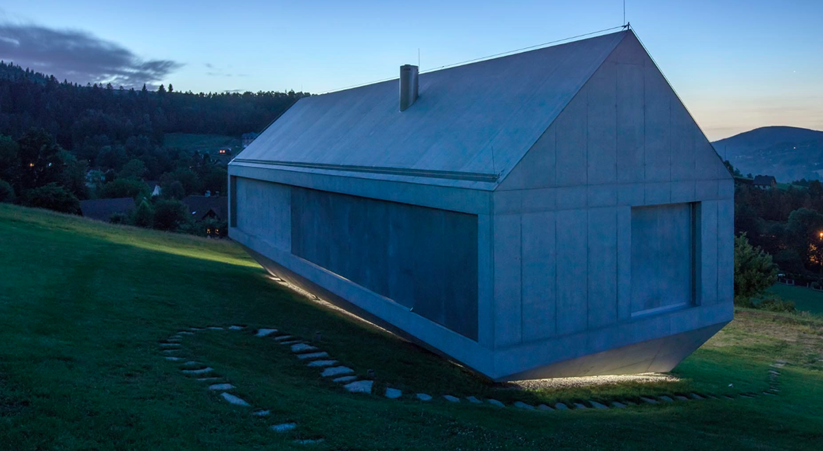 Robert Konieczny&rsquo;s twisted ARK House touches the ground only in one corner on the Polish hill