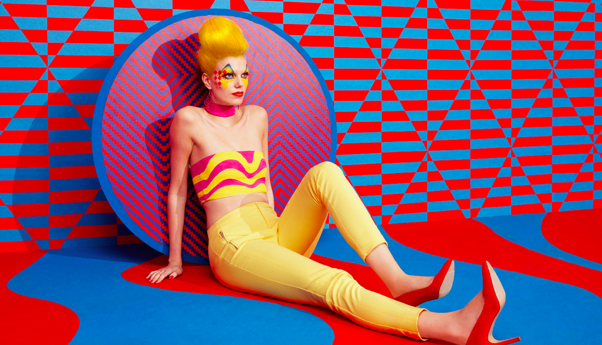 Sagmeister & Walsh created a series of pop-art paintings for Aïzone’s Fall/Winter 2016 campaign