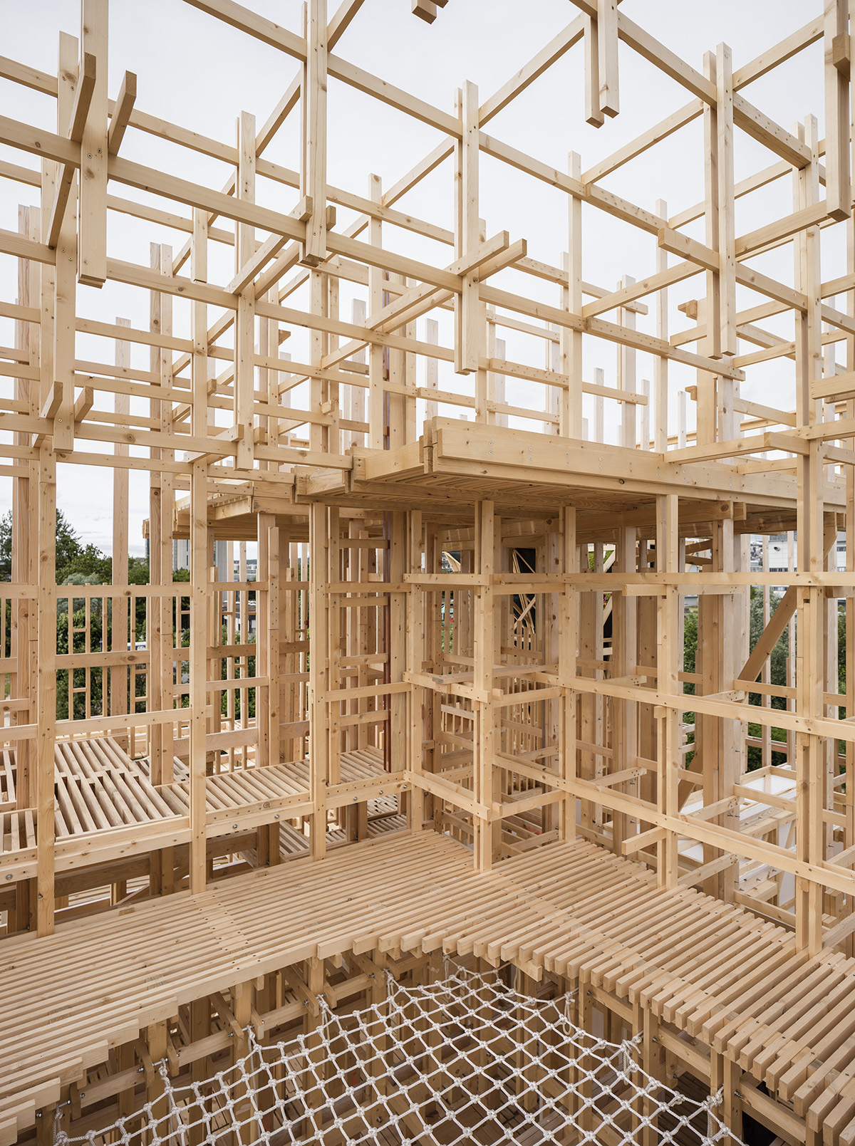 ALICE installs a fully-fledged timber framework 