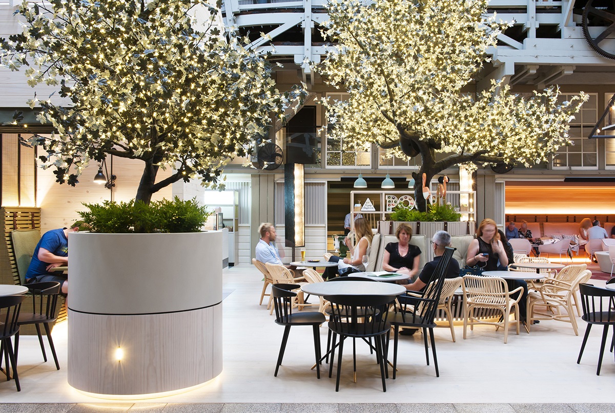 HASSELL’s ’Ovolo Woolloomooloo’ is a new hotspot to revive the interior of Sydney’s Ovolo Hotel