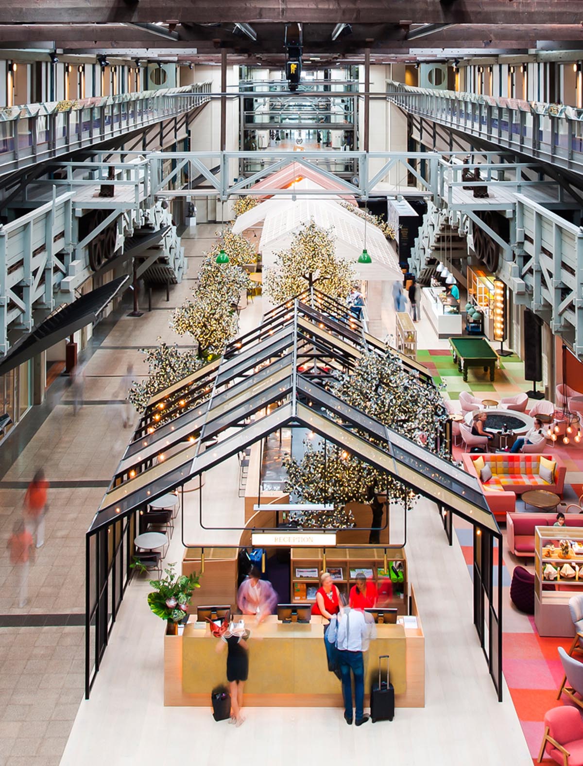 HASSELL’s ’Ovolo Woolloomooloo’ is a new hotspot to revive the interior of Sydney’s Ovolo Hotel