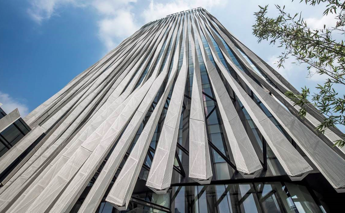 Kengo Kuma and Associates designed a Woven Lace-like office building Hongkou Soho in China