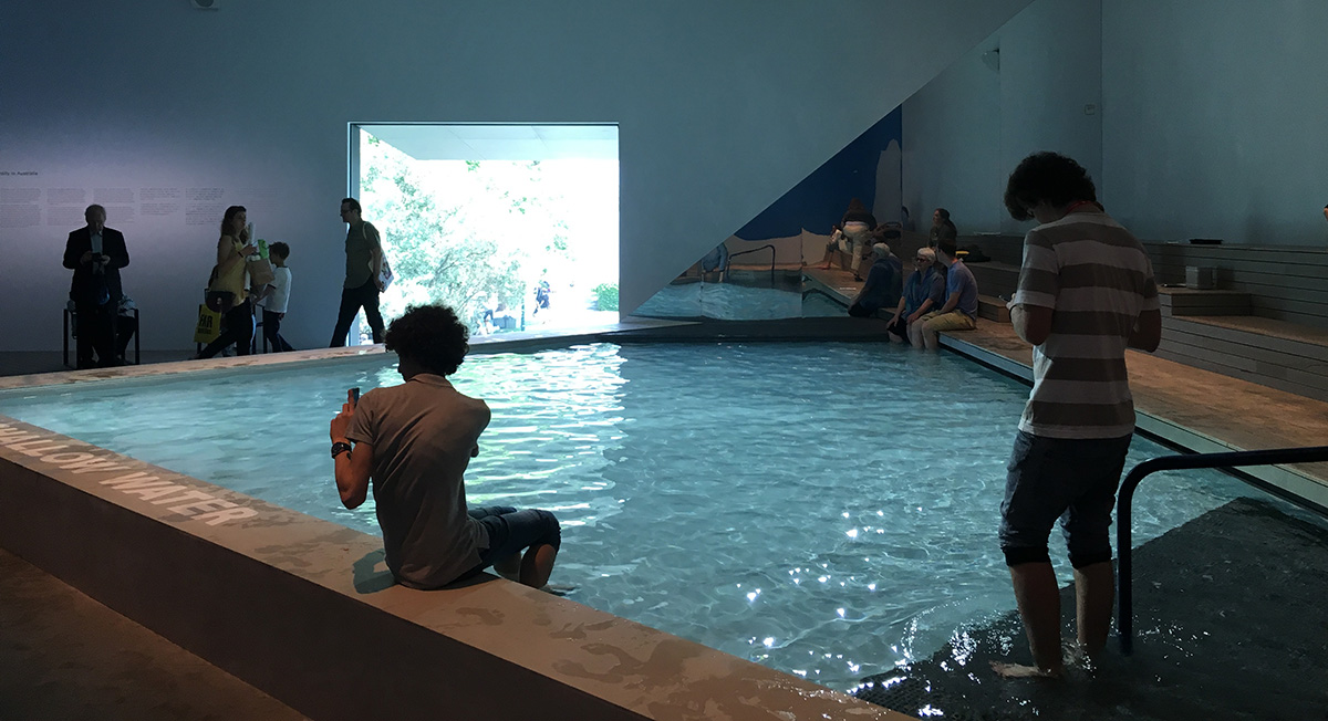 Australia Pavilion installs a huge pool addressing to healing racial ...