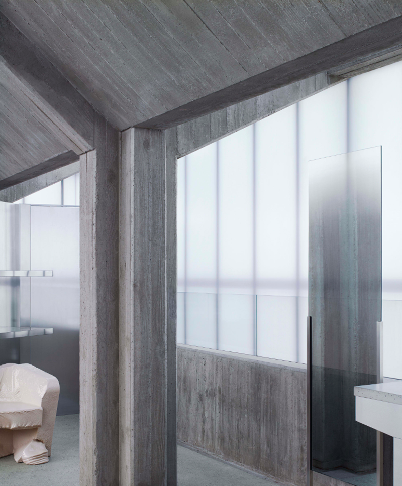 Acne Studio’s lightbox in Seoul conceals concrete monster inside designed by Sophie Hicks Architects