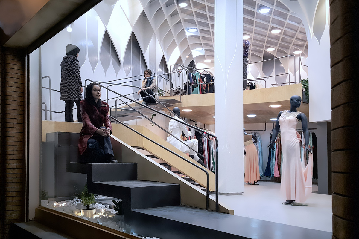 Harmonic Trend [L] interpreted Persian patterns in nostalgic way in the interior of Maher Store