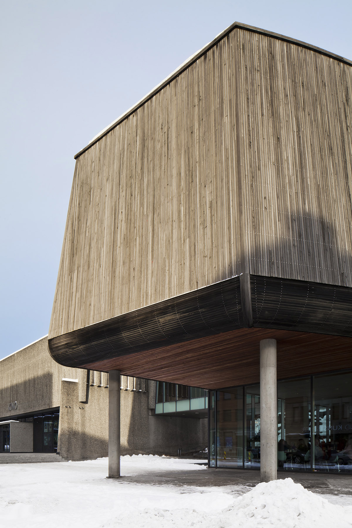 Snøhetta adds a rippling-stainless steel expansion to Lillehammer Art Museum and Lillehammer Cinema