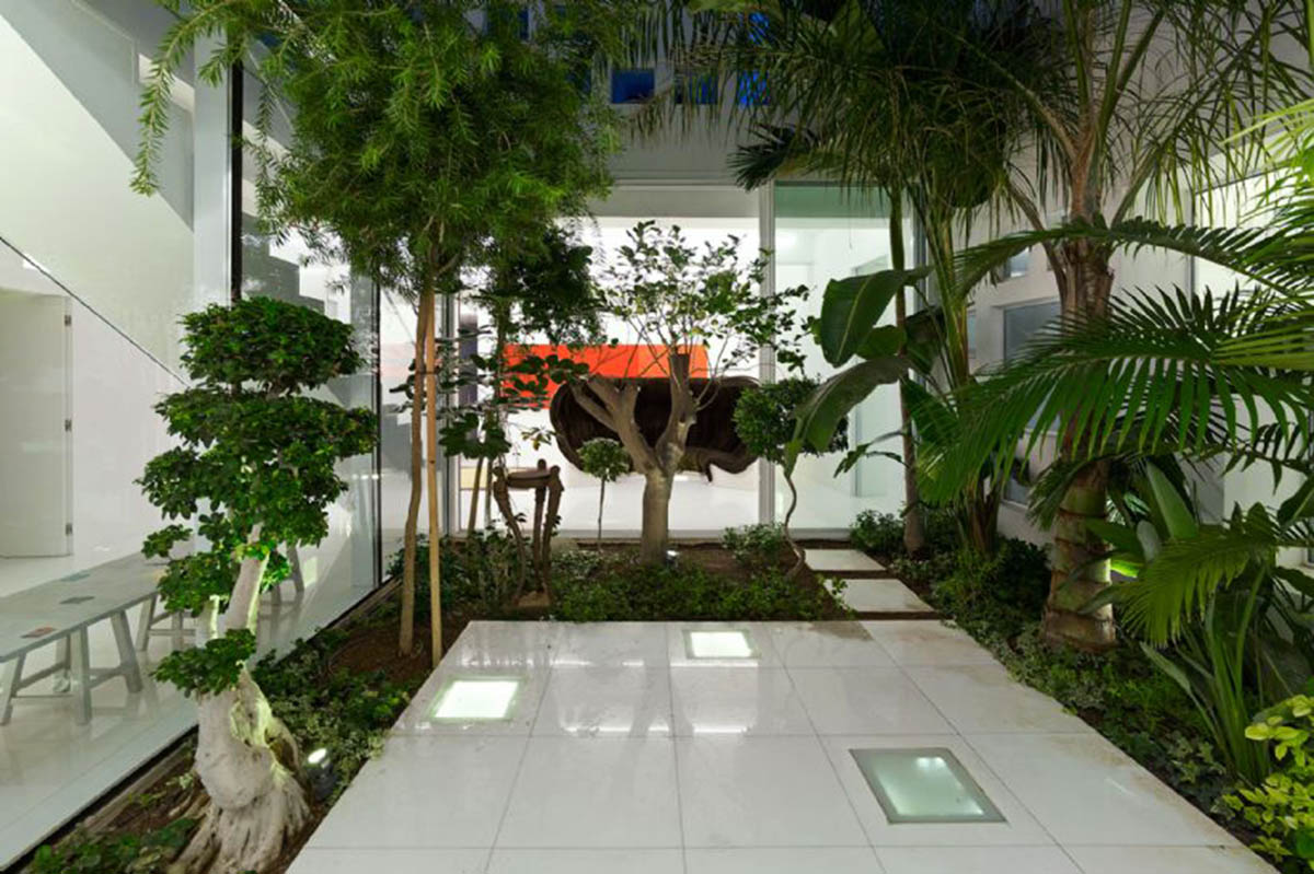 Jean Nouvel’s ’White Walls’ is a vertical landscape tower dominated by pixelated facade in Cyprus