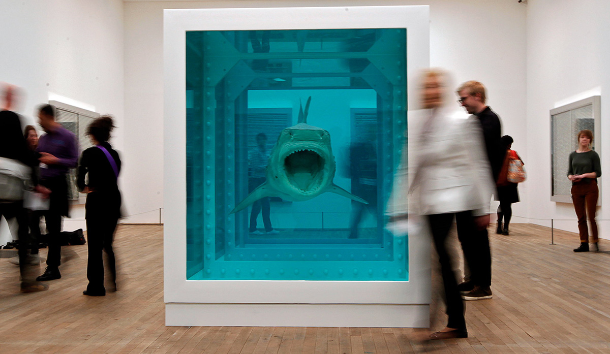 Damien Hirst’s art faced with danger leaked by Formaldehyde Fumes