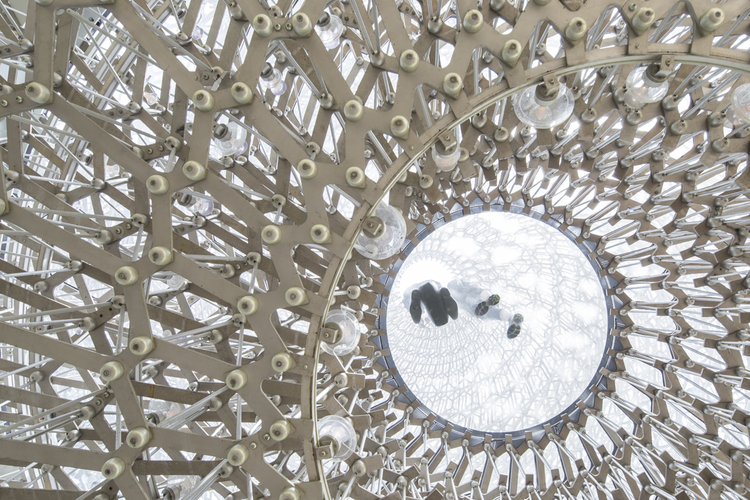 Wolfgang Buttress’ bee-inspired Pavilion moved to Kew Gardens