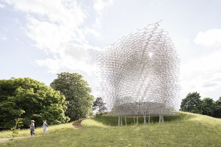 Wolfgang Buttress’ bee-inspired Pavilion moved to Kew Gardens