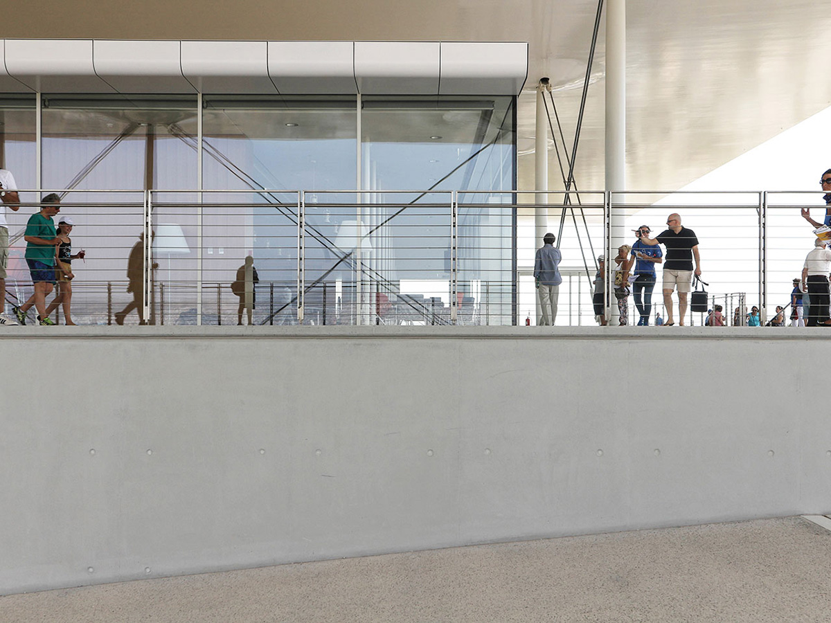 Renzo Piano completed Stavros Niarchos Cultural Centre in Athens’ artificial hill