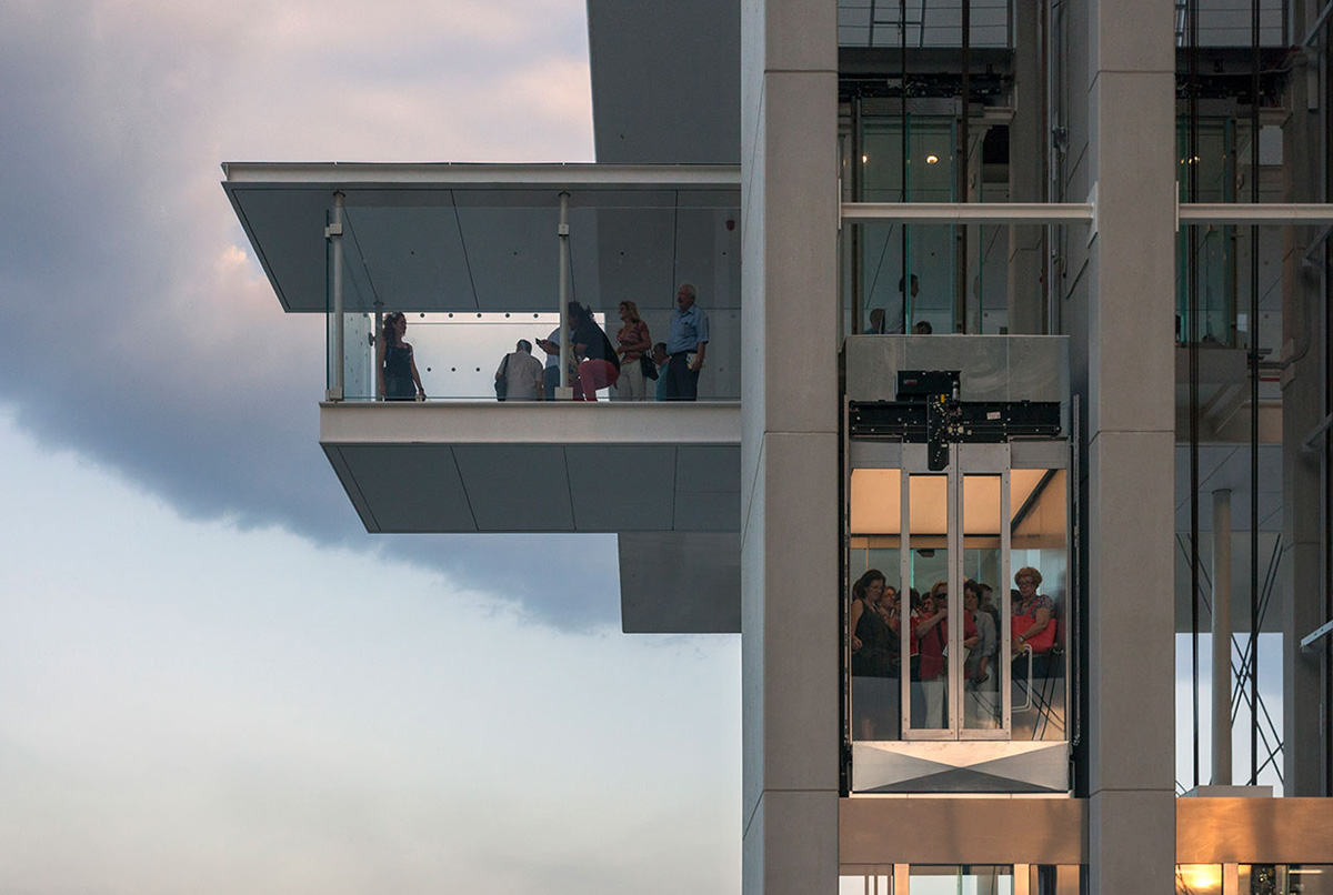 Renzo Piano completed Stavros Niarchos Cultural Centre in Athens’ artificial hill