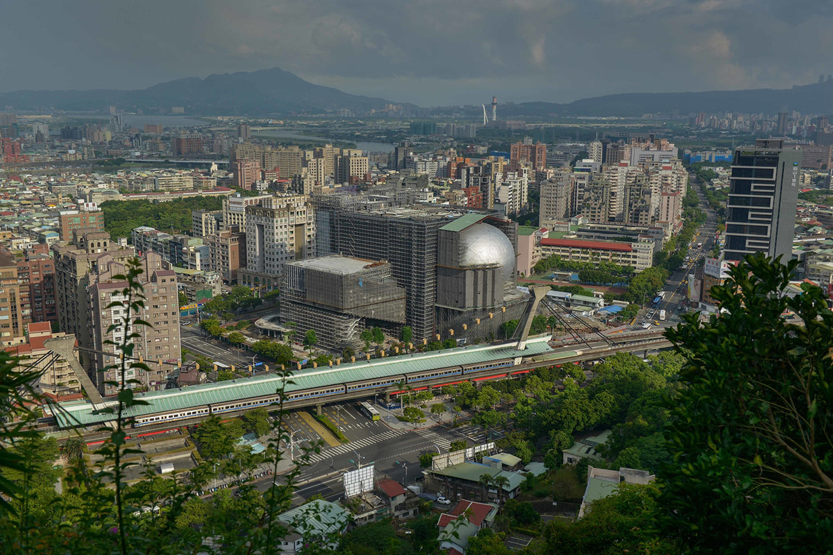 Facade of OMA&rsquo;s Taipei Performing Arts Center started to appear in the city
