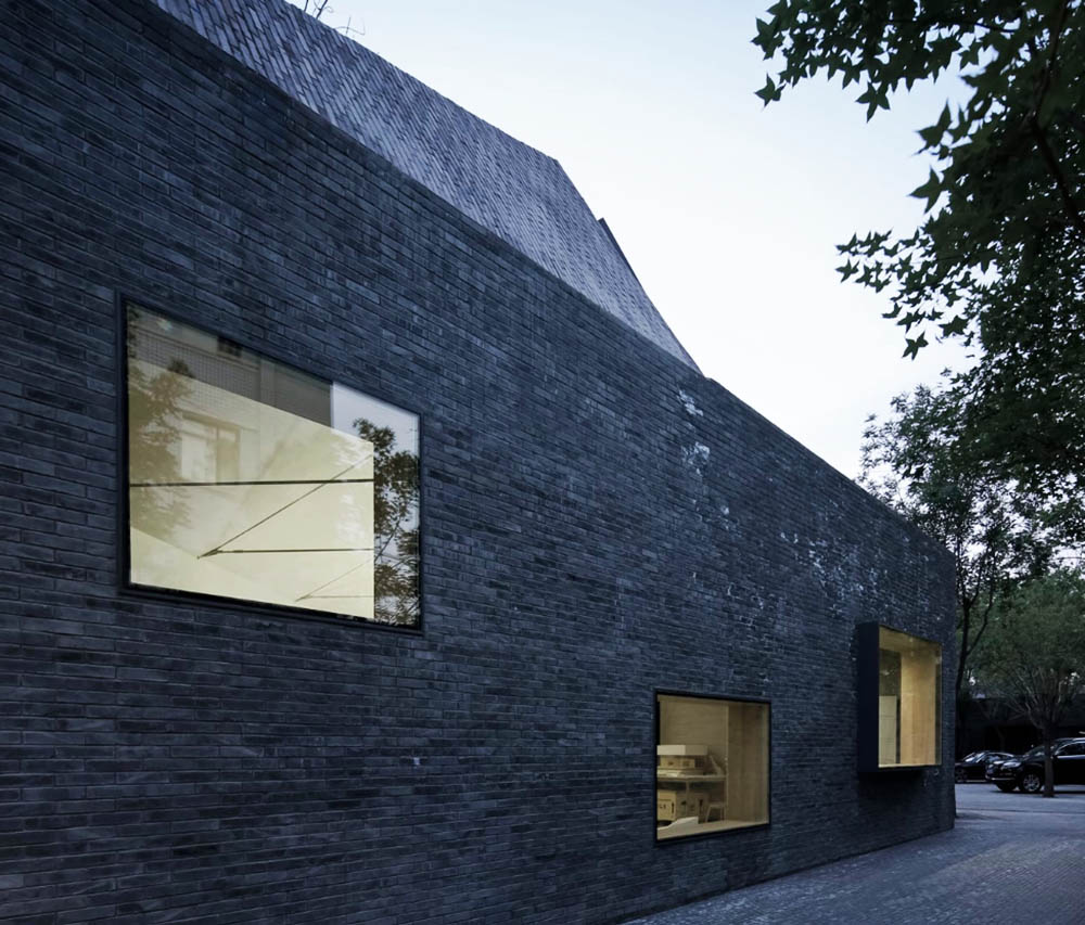 ZAO/Standardarchitecture Transforms Old Factory Building Into Its Design Studio In Beijing