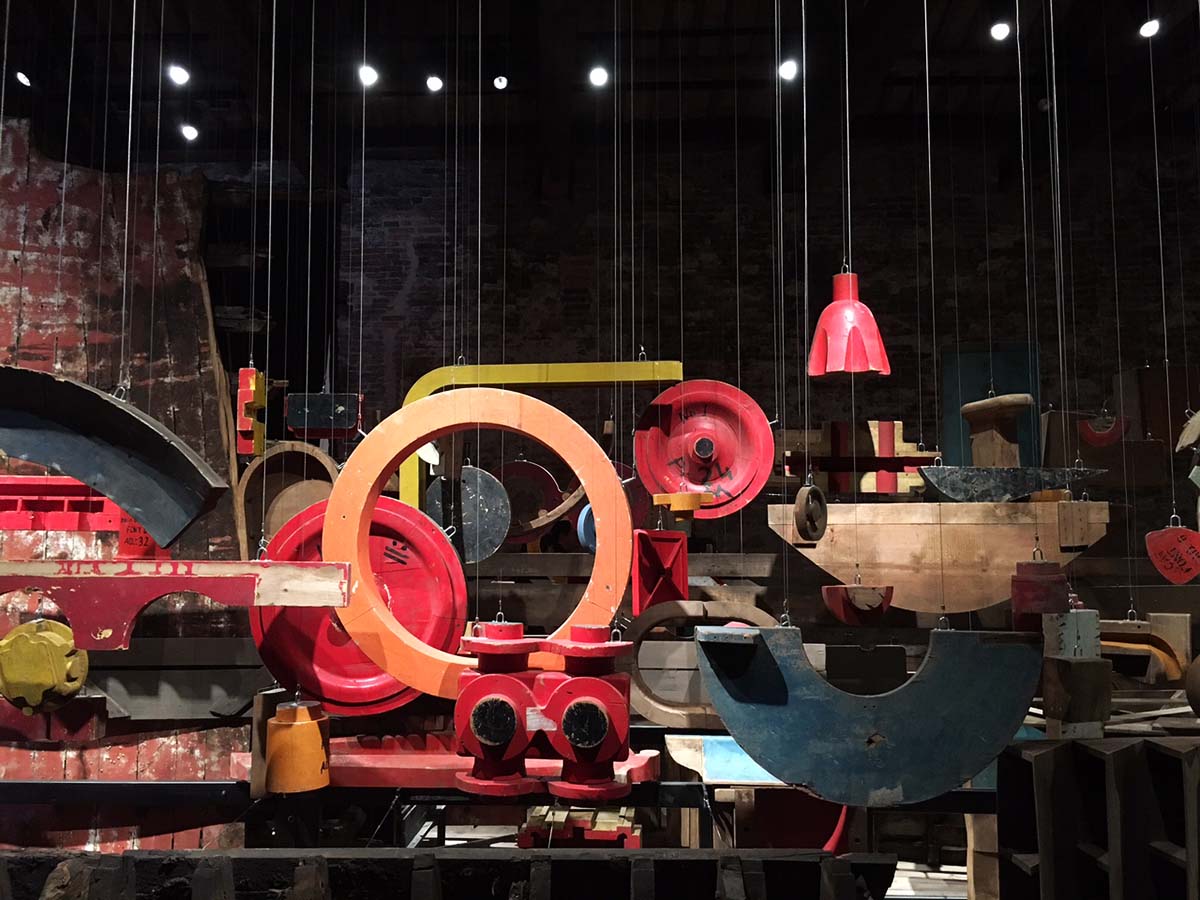 A mega vessel at the Turkey Pavilion highlights common cultural heritage between Istanbul and Venice