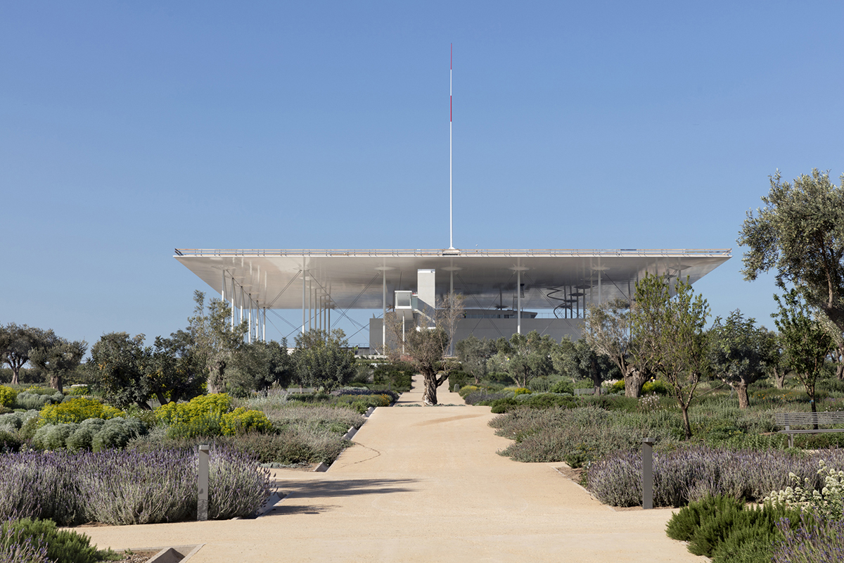 Renzo Piano completed Stavros Niarchos Cultural Centre in Athens’ artificial hill