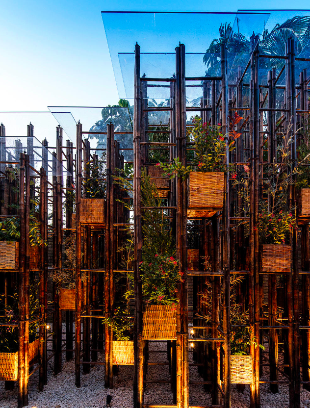 Vo Trong Nghia interlocks a large number of bamboos in Green Ladder structure