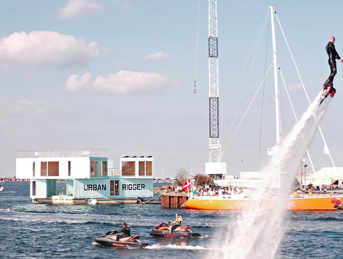 BIG&rsquo;s Urban Rigger arrives at Copenhagen&rsquo;s harbor for affordable student housing