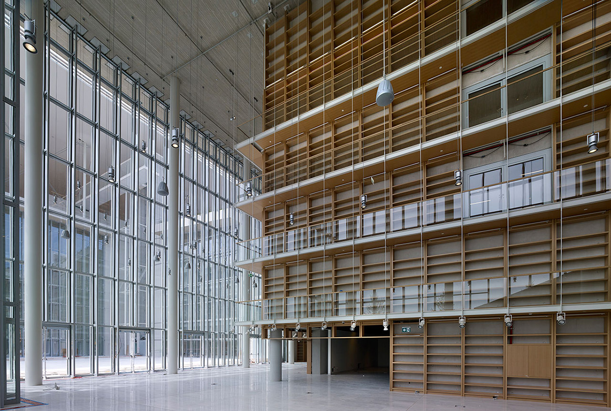 Renzo Piano completed Stavros Niarchos Cultural Centre in Athens’ artificial hill