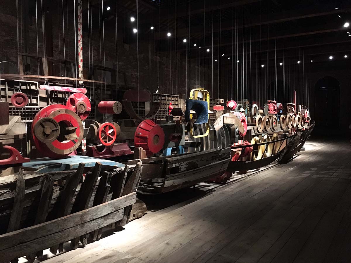 A mega vessel at the Turkey Pavilion highlights common cultural heritage between Istanbul and Venice