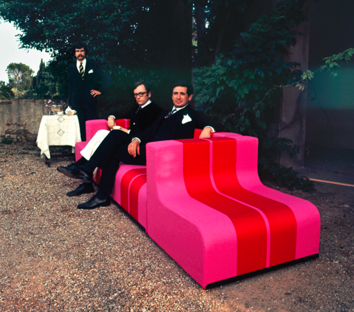 Refresh your minds with Superstudio’s radical designs in 60s