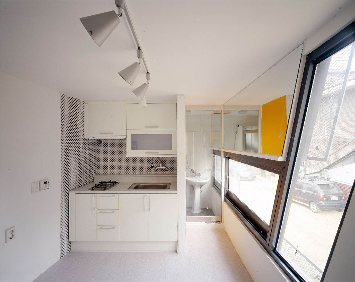 Moon Hoon clads Mookdong Multi House with expanded metal mesh inspired by panty-hose material