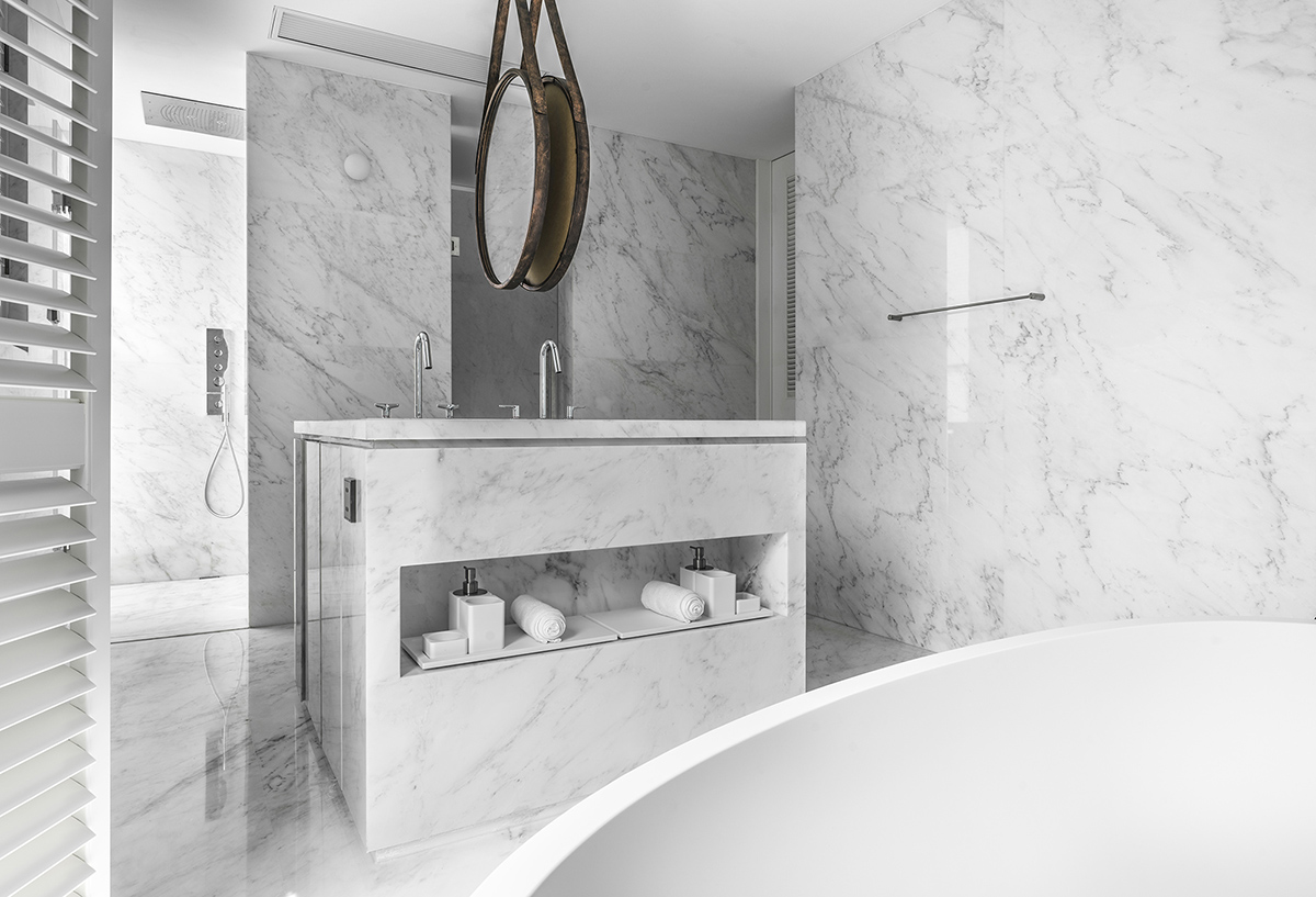 Fang Xin-Yuan interprets past memories of a house with monochrome interior in Purified Residence