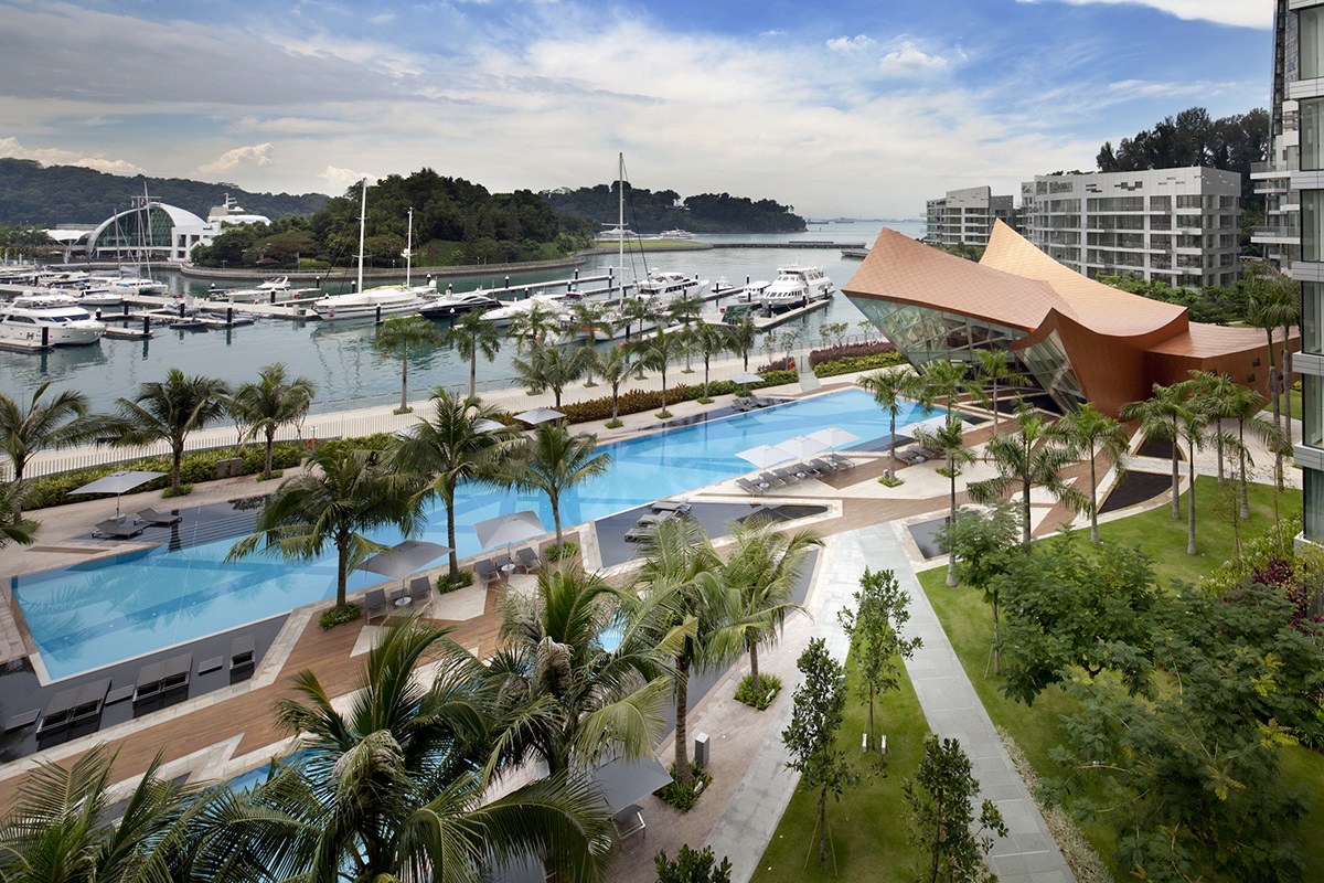 Daniel Libeskind completes sleek curving Keppel Bay Residences in Singapore