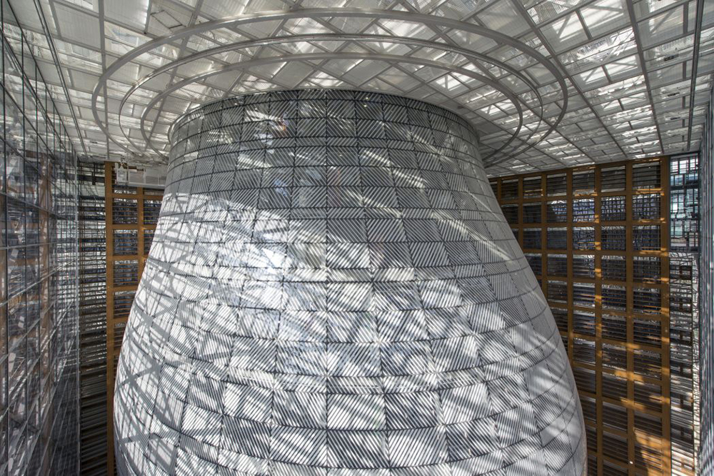 EU Headquarters’ facade is made of harmonised patchwork of oak windows and crystal like glazing