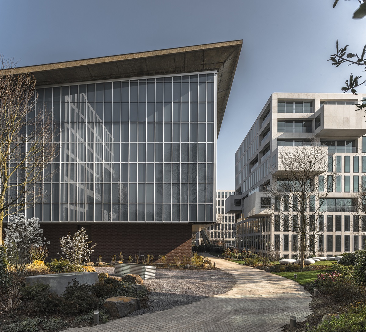 OMA+Allies & Morrison completed porous blocks ’Holland Green’ in London’s Commonwealth Institute Site