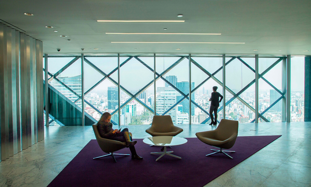 Richard Rogers and Legorreta complete BBVA Bancomer Headquarters in Mexico