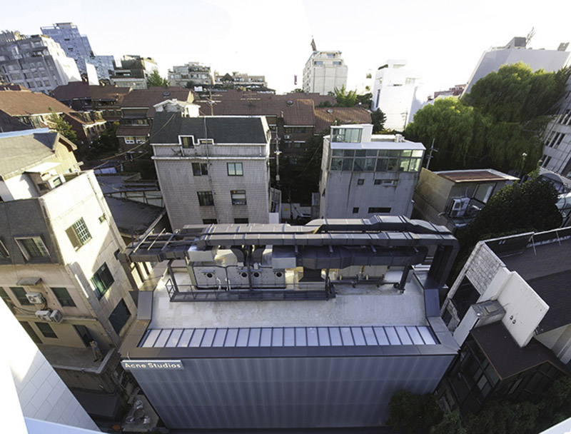 Acne Studio’s lightbox in Seoul conceals concrete monster inside designed by Sophie Hicks Architects