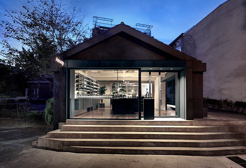 Torafu Architects creates a metallic interior with calm colour scheme for Aesop’s new store
