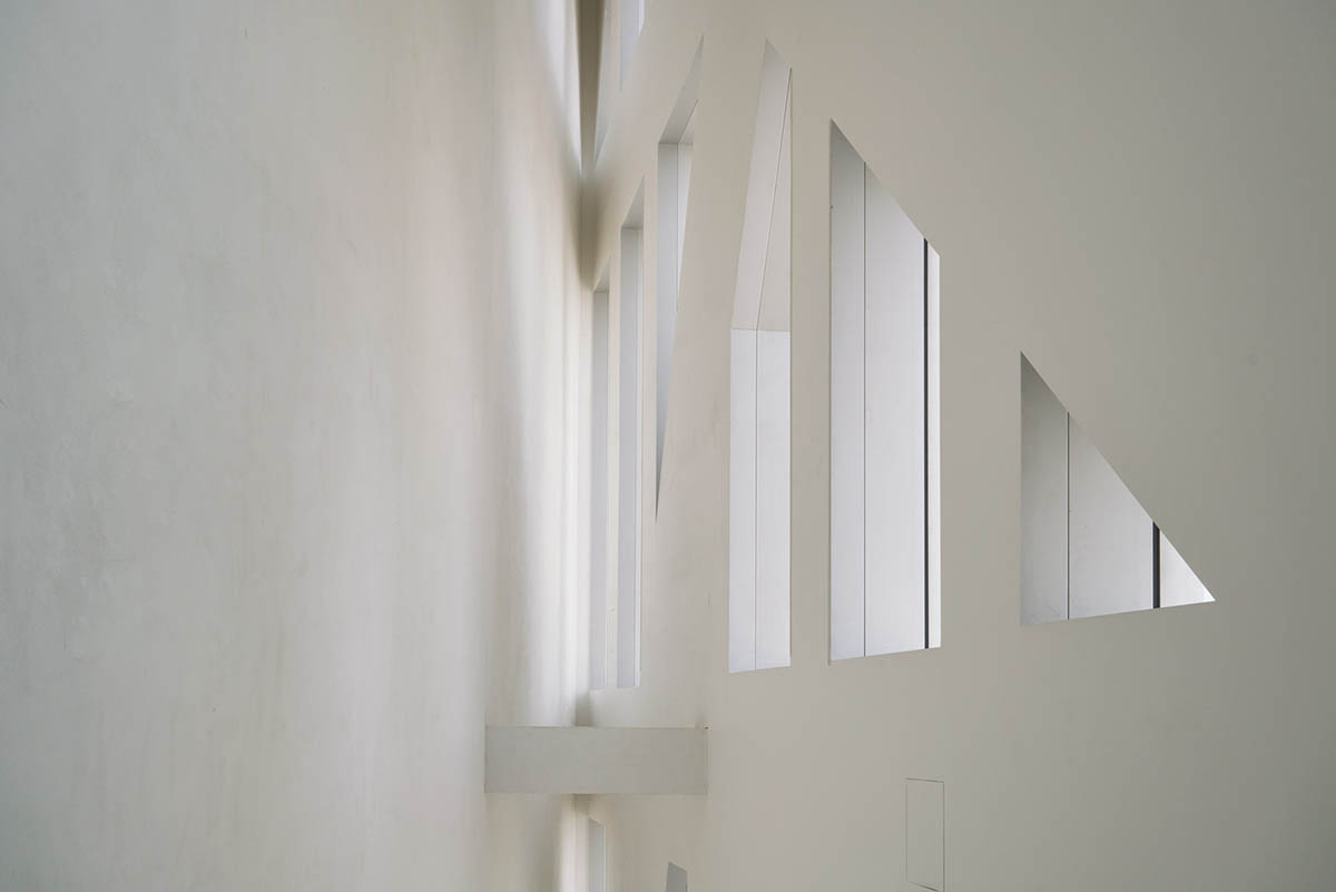 OMA&rsquo;s cylindrical Faena District revives Miami Beach with white cast concrete and carved facade