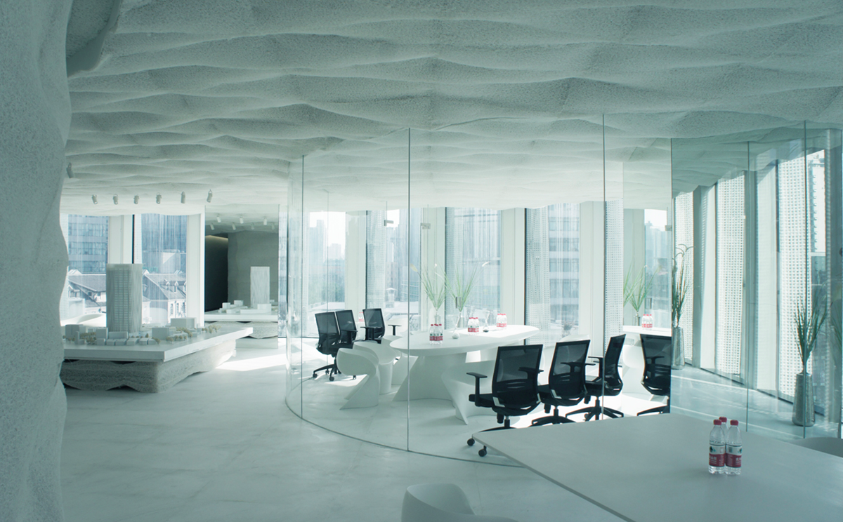 Kengo Kuma and Associates designed a Woven Lace-like office building Hongkou Soho in China