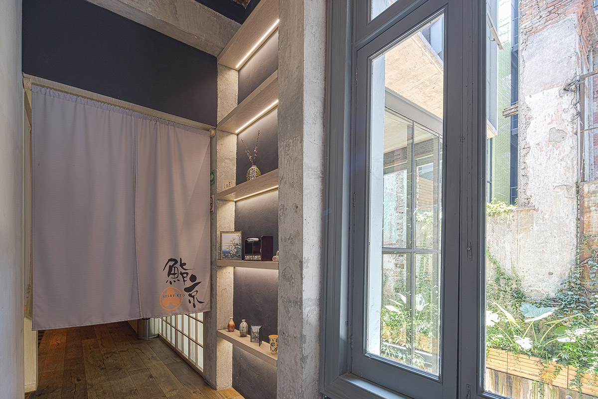 Francisco Pardo transforms a derelict XIX century house into mixed-use venue in Mexico