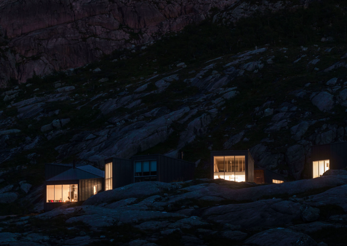 The 35 self-catering mountain lodges by KOKO Architects scattered on the rocky shores of Norway