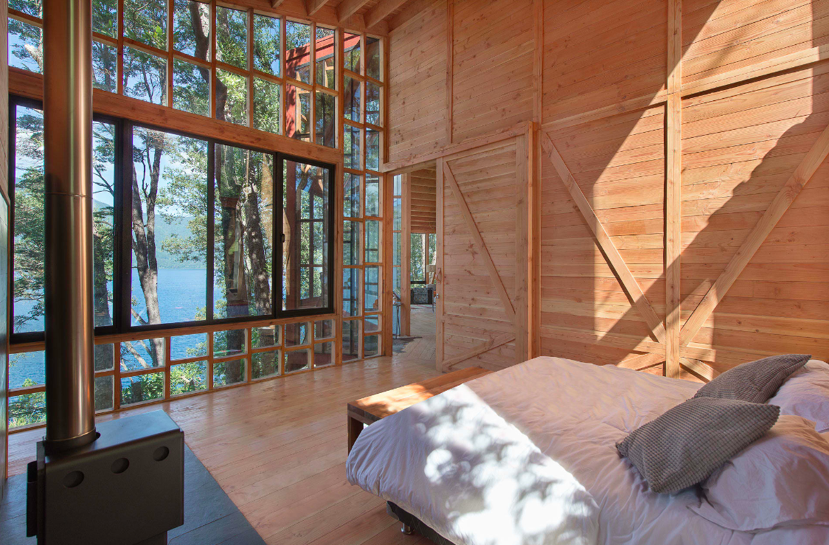 Sebastian Irarrazaval completes snake-shaped 2Y House in Chile’s wild forests