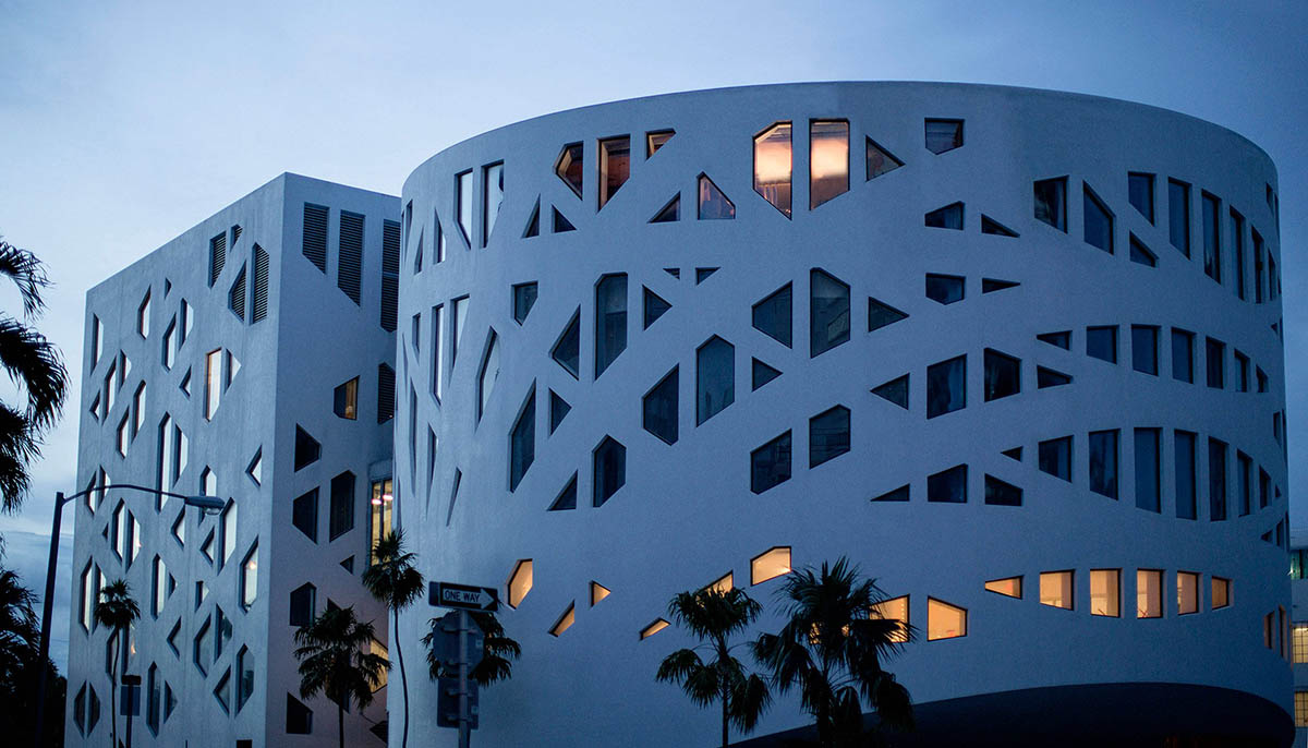 OMA&rsquo;s cylindrical Faena District revives Miami Beach with white cast concrete and carved facade