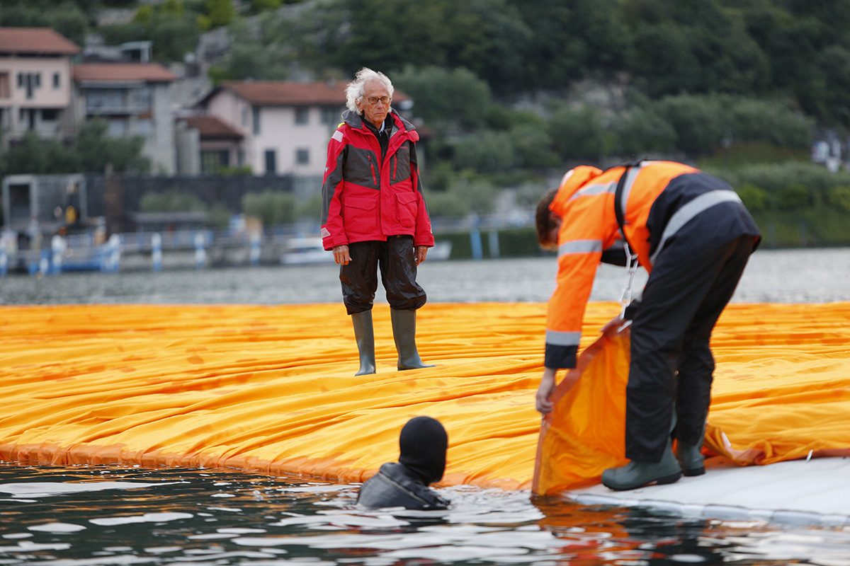 Christo and Jeanne-Claude reimagine Italy&rsquo;s Lake Iseo with shimmering yellow fabric on the water