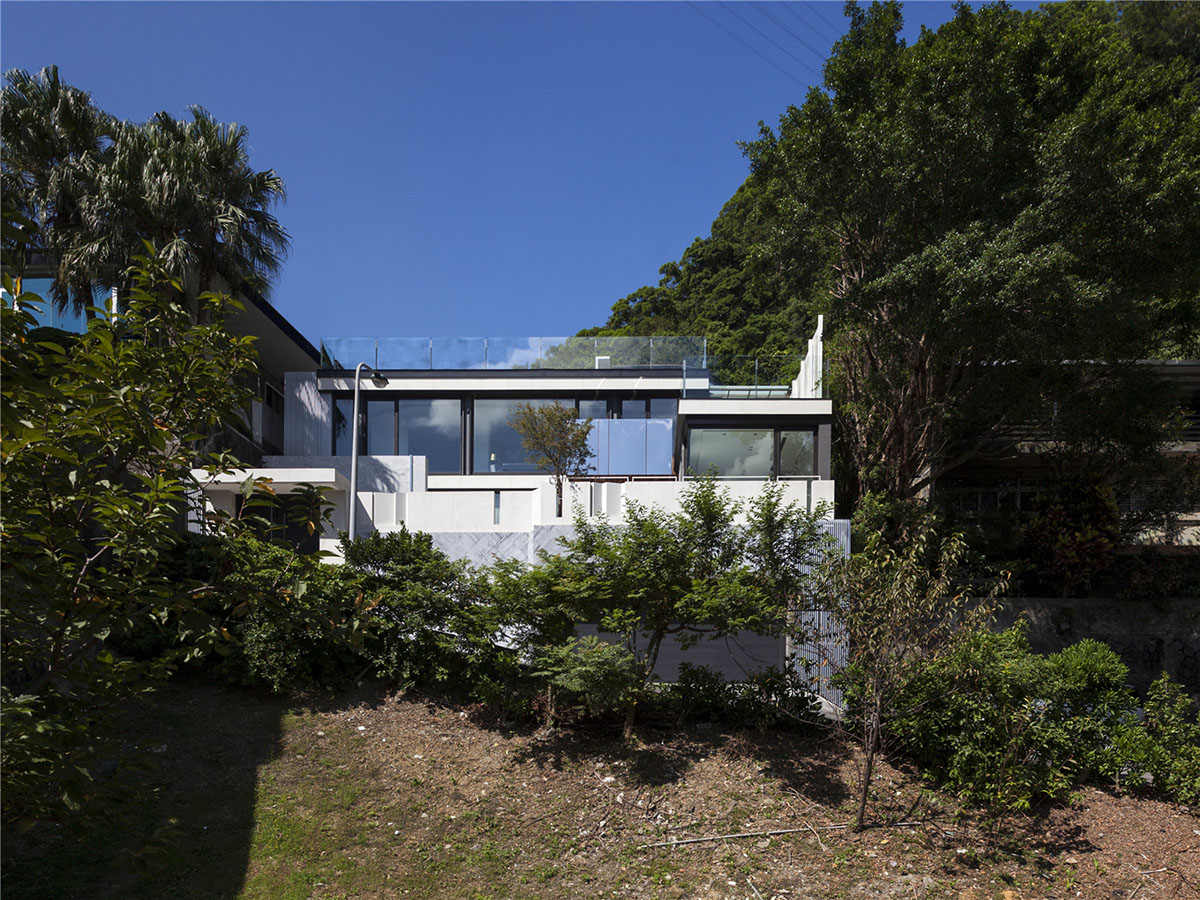 Waterfrom Design&rsquo;s free-plan private residence in Taiwan merges architecture with nature