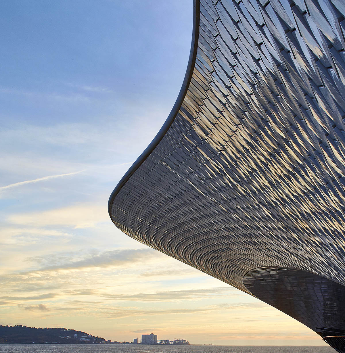 Amanda Levete’s scallop shell-looking MAAT Museum opens in Lisbon today