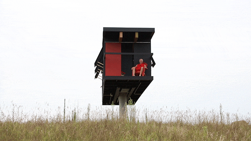 Alex Schweder+Ward Shelley’s new residence ’ReActor’ on a single column rotates 360-Degrees