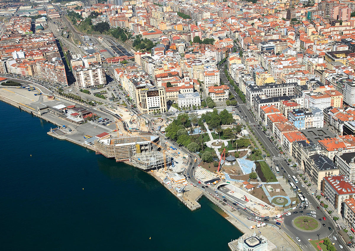 Renzo Piano&rsquo;s giant spaceship Centro Bot&iacute;n nears completion in Spain